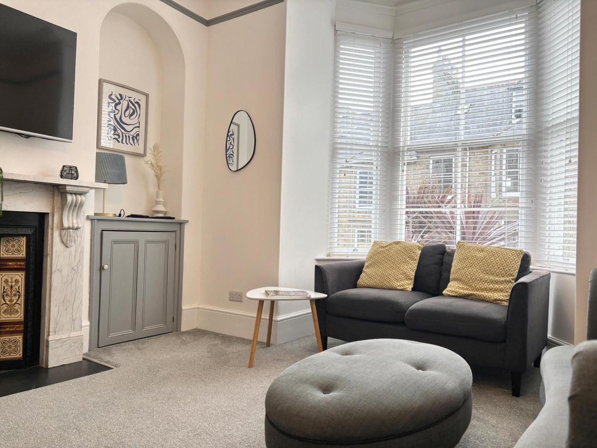 Spacious Home Near Seafront & Train Station 5 Bed Sleeps 10- Central Penzance Exteriér fotografie